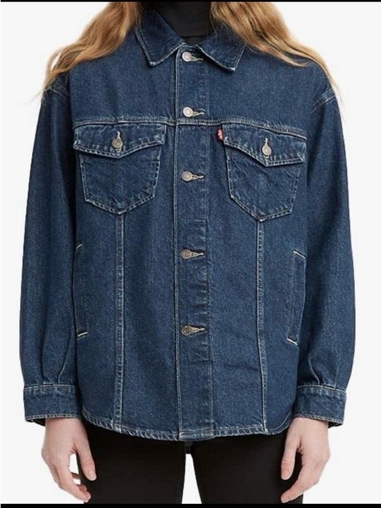 Levi's Jackets & Blazers - LEVI’S SIZE MEDIUM DENIM SHIRT JACKET IN MY VIBE ~ MEDIUM WASH RINSE